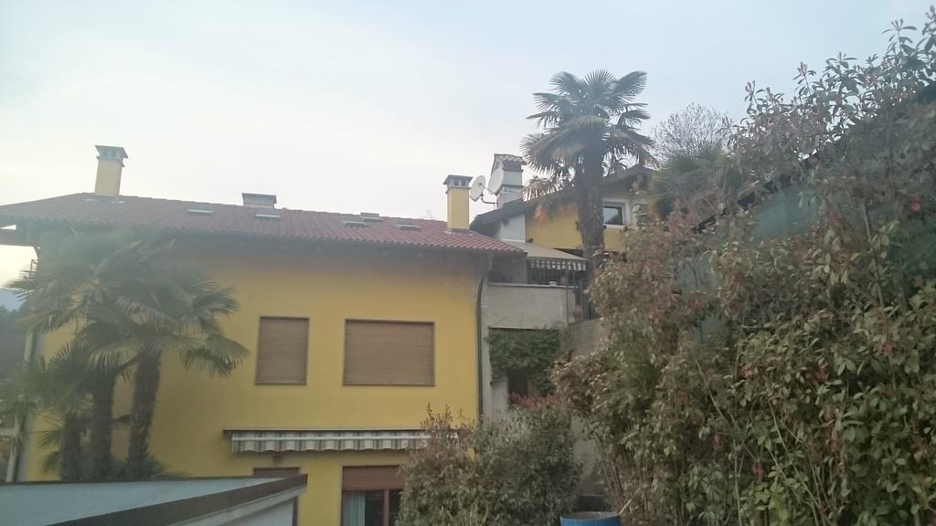 Casa Dei Mulini Lägenhet Mergozzo Exteriör bild