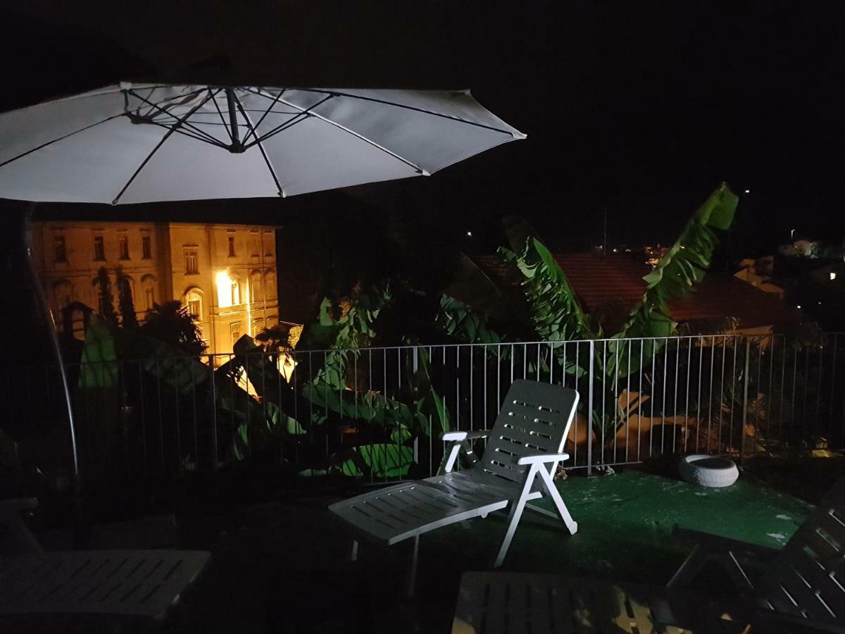 Casa Dei Mulini Lägenhet Mergozzo Exteriör bild